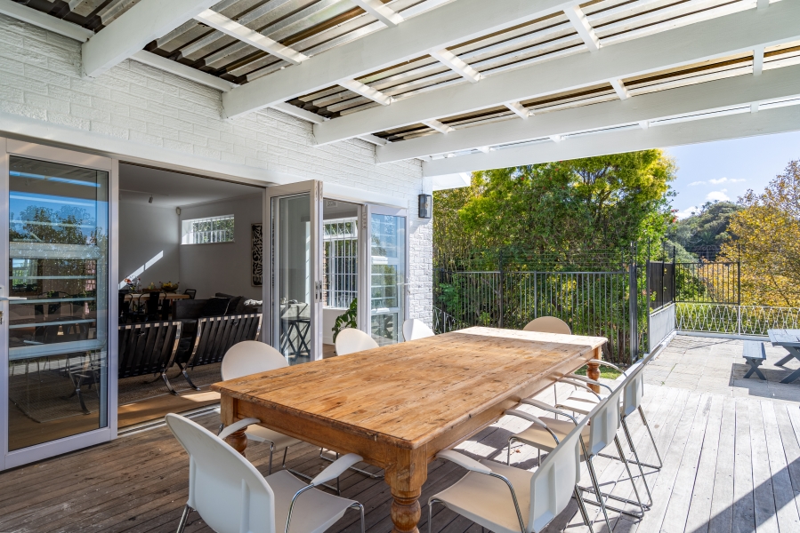 7 Bedroom Property for Sale in Rondebosch Western Cape